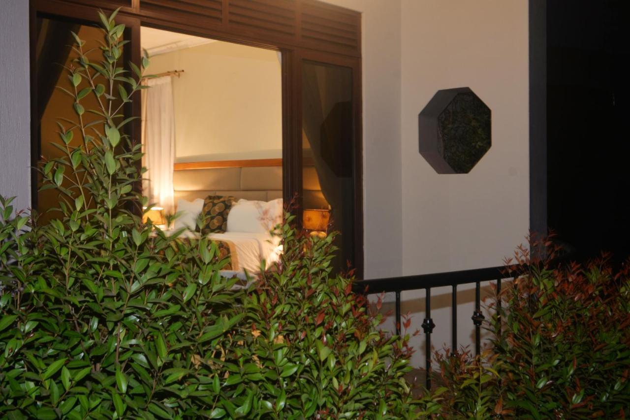 Akasu Bed And Breakfast Kampala Eksteriør bilde