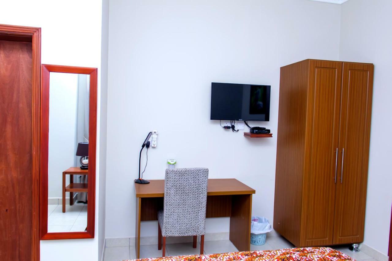 Akasu Bed And Breakfast Kampala Eksteriør bilde